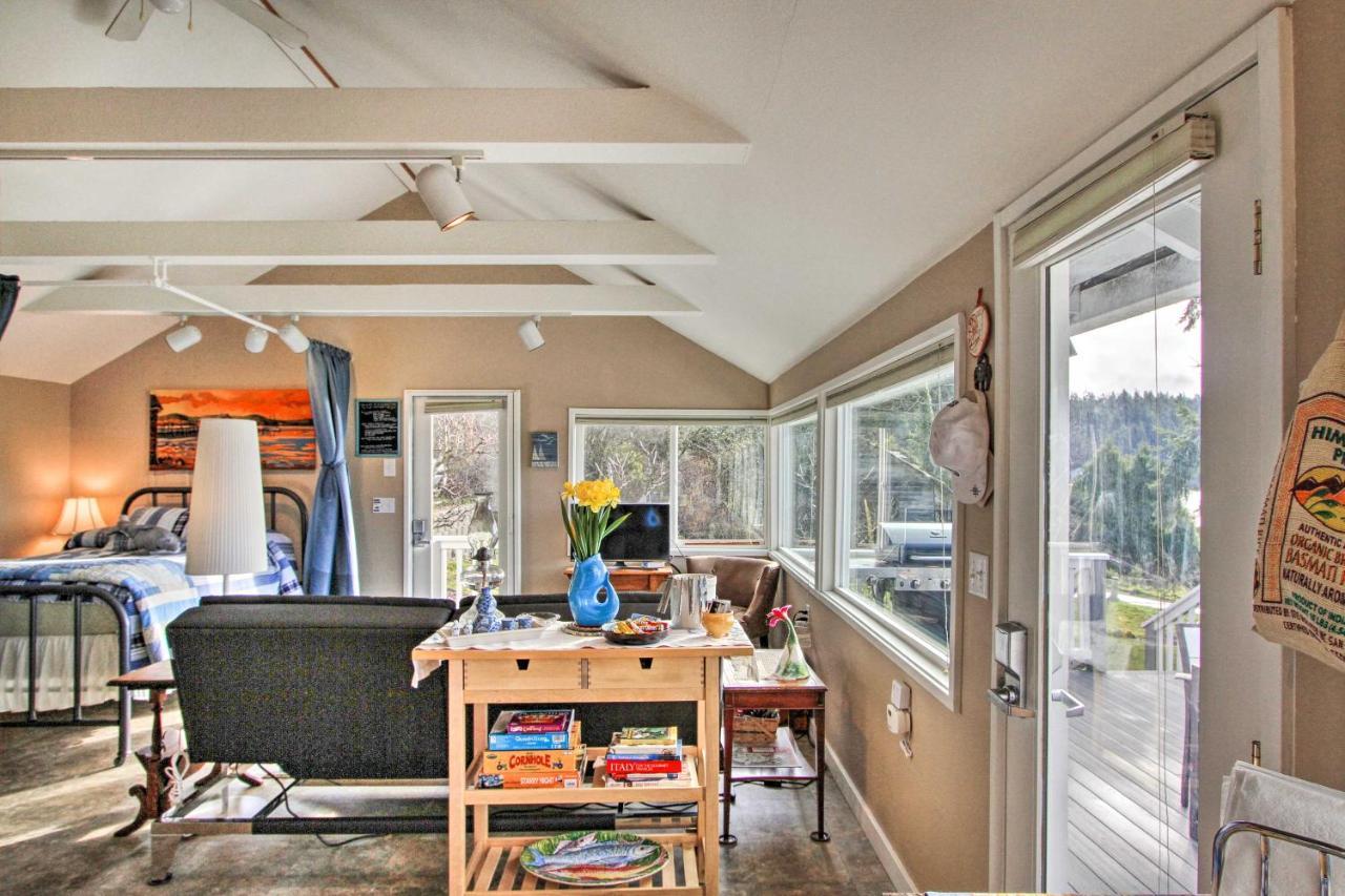 Idyllic Waterfront Cottage With Beach And Sunset Views Port Townsend Esterno foto