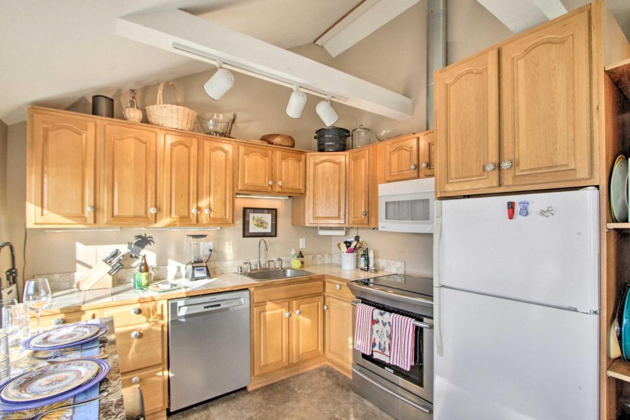 Idyllic Waterfront Cottage With Beach And Sunset Views Port Townsend Esterno foto