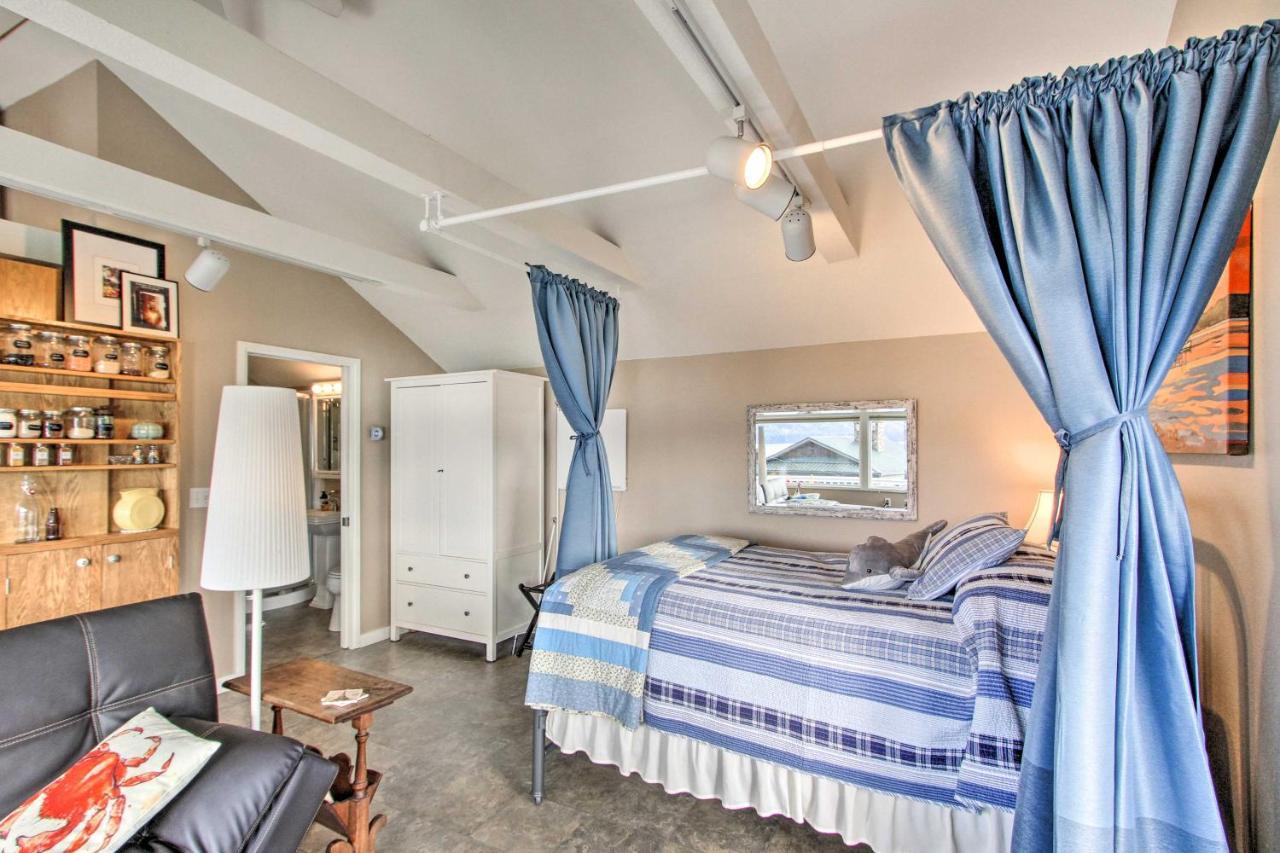 Idyllic Waterfront Cottage With Beach And Sunset Views Port Townsend Esterno foto